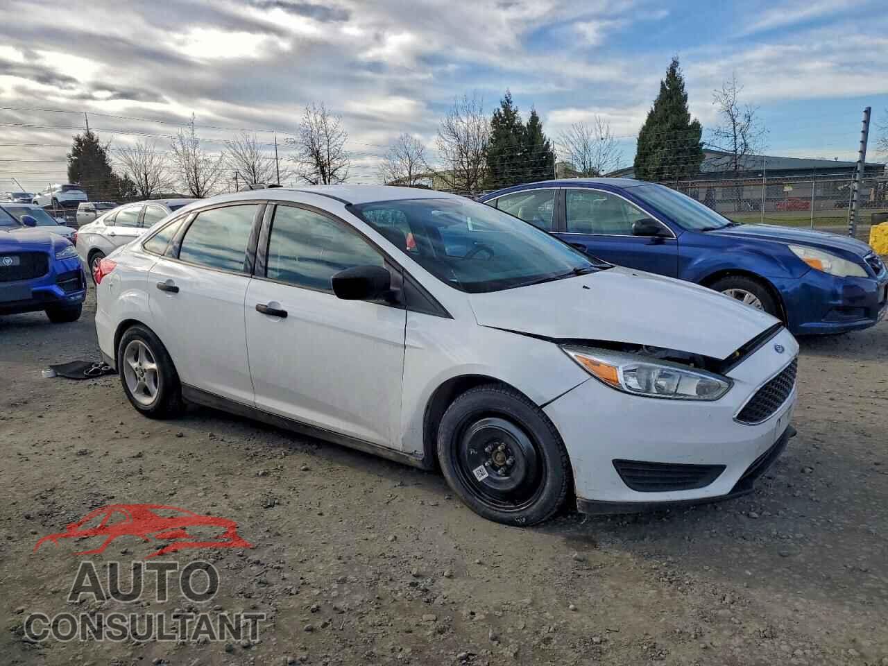 FORD FOCUS 2016 - 1FADP3E28GL310713