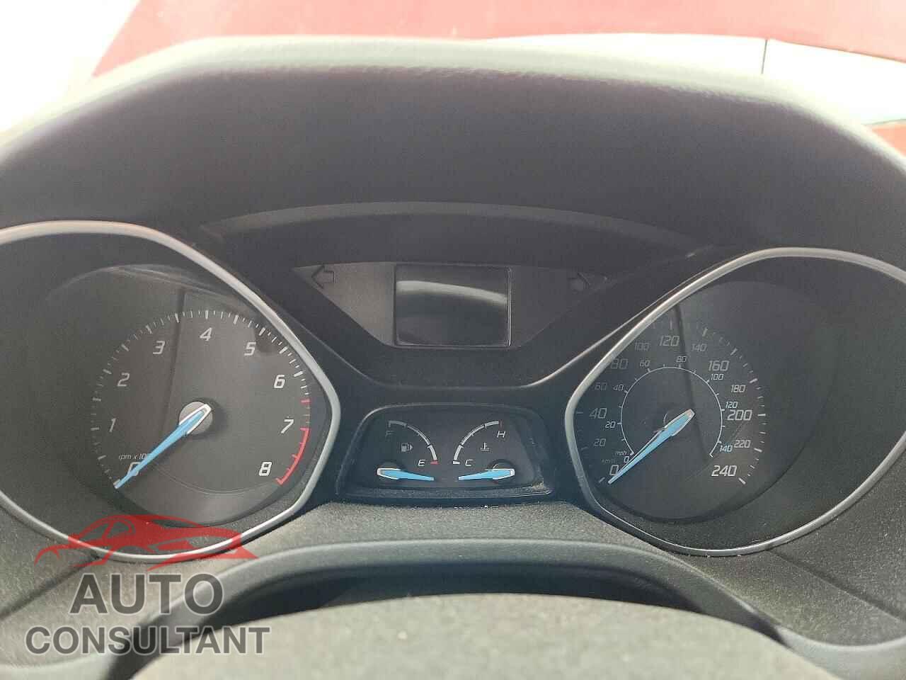FORD FOCUS 2012 - 1FAHP3K23CL268869