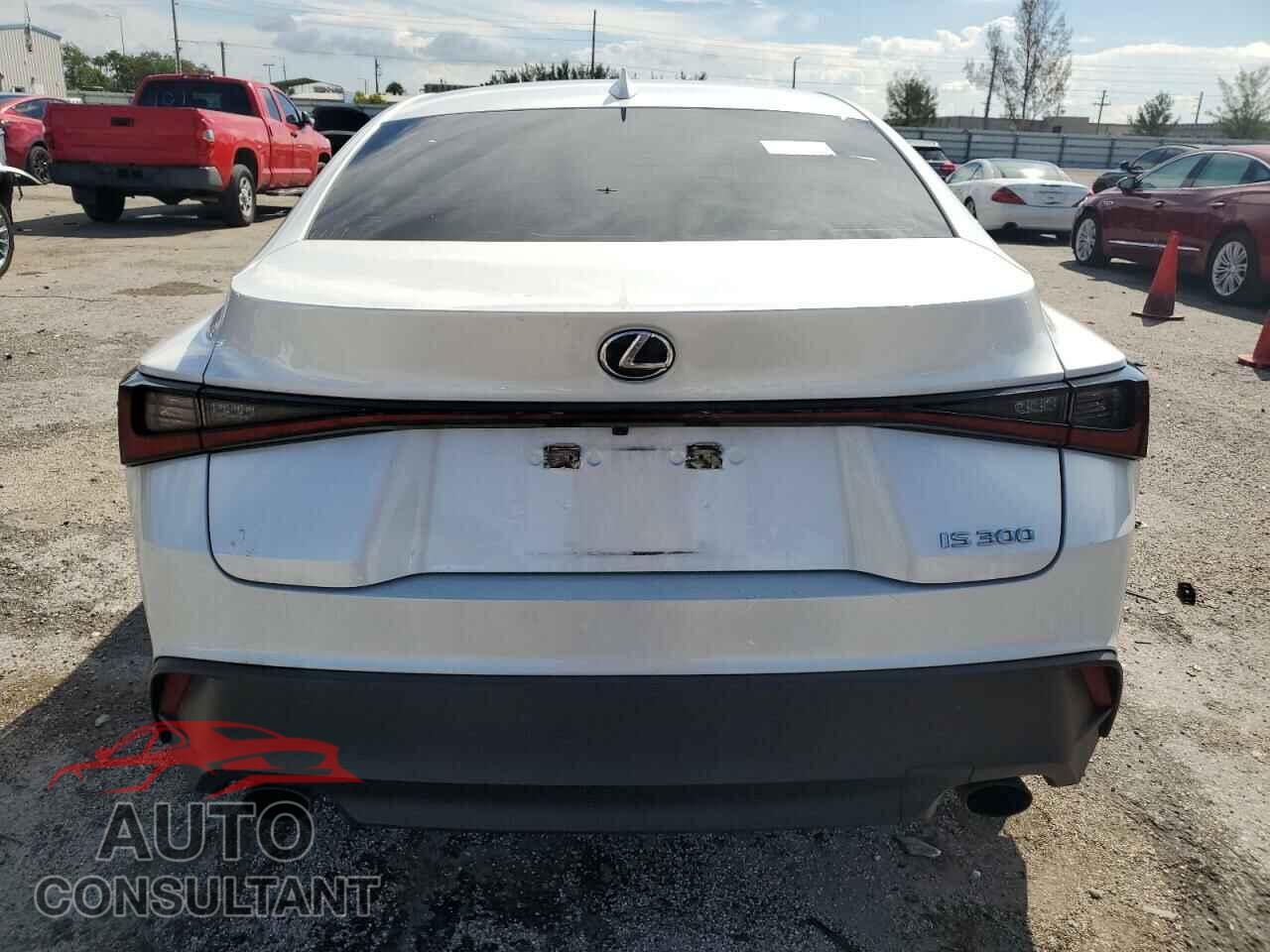 LEXUS IS 2021 - JTHAA1D21M5113885