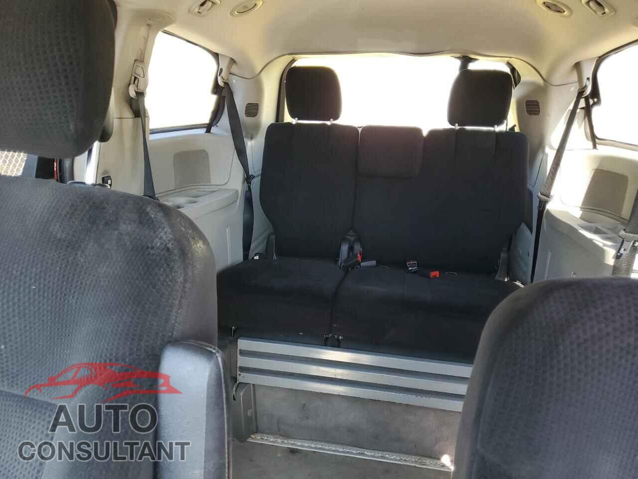 DODGE CARAVAN 2013 - 2C4RDGCG7DR655006