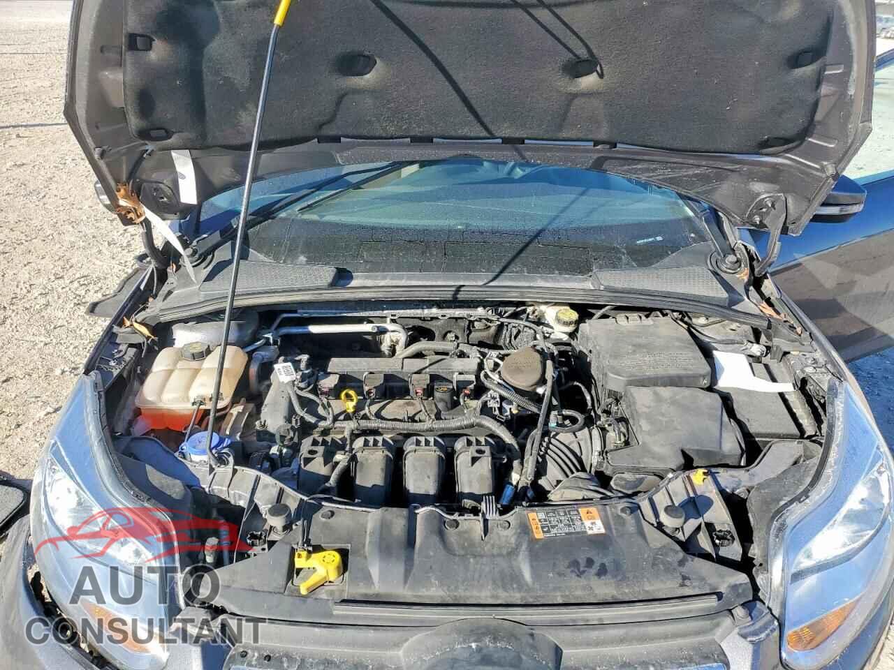 FORD FOCUS 2014 - 1FADP3F24EL440077