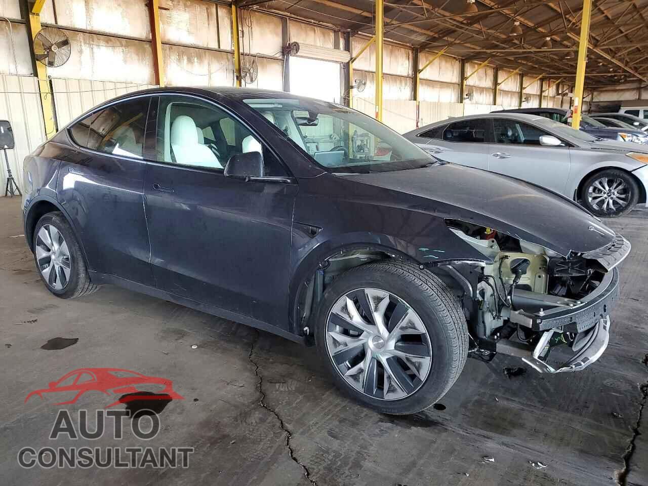 TESLA MODEL Y 2023 - 7SAYGDEE8PF903649