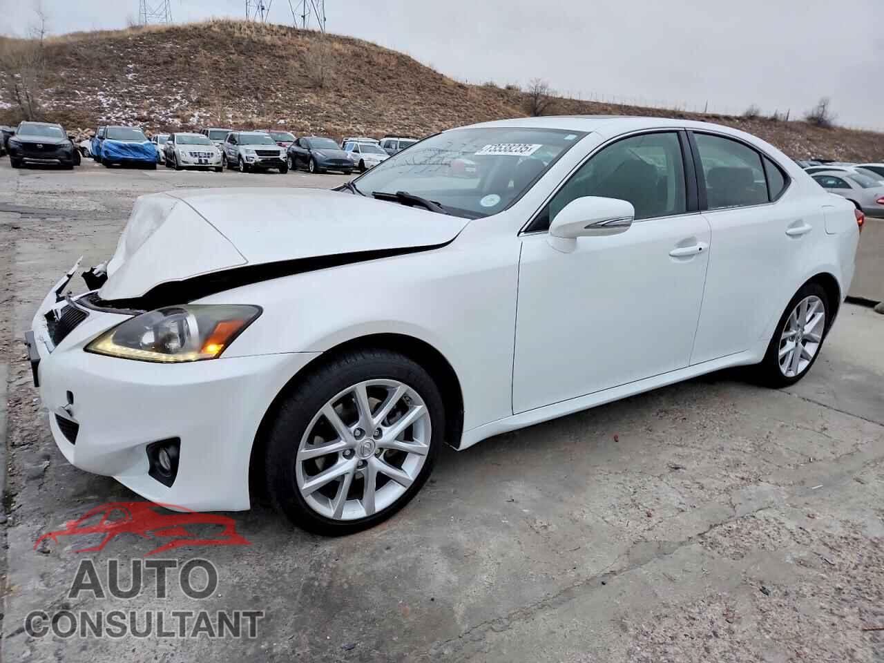 LEXUS IS 2012 - JTHCF5C26C5054883