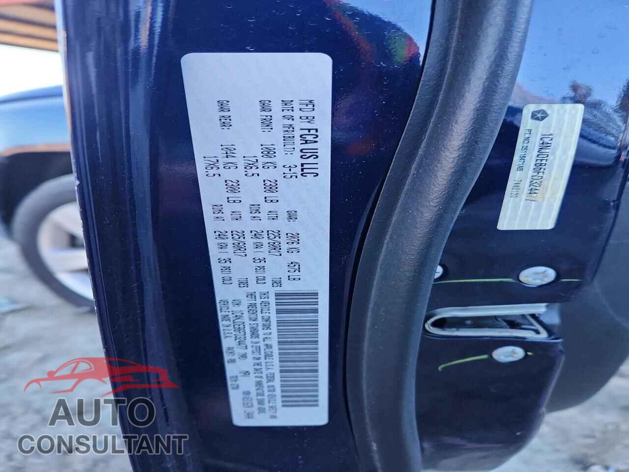 JEEP COMPASS 2015 - 1C4NJDEB6FD324477