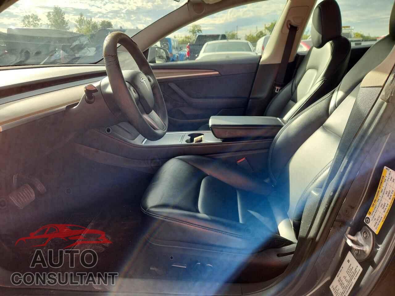 TESLA MODEL 3 2023 - 5YJ3E1EA9PF459772