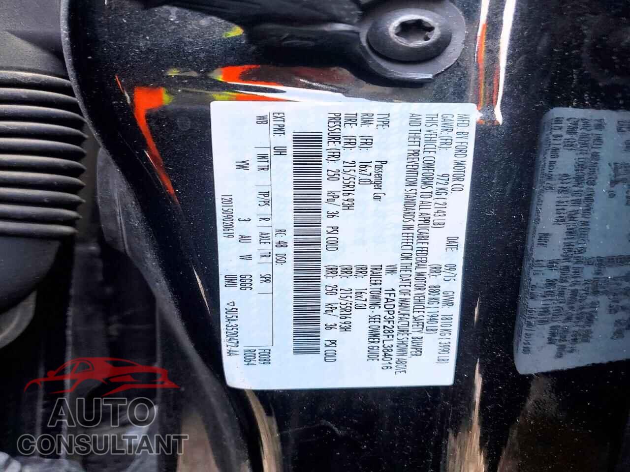 FORD FOCUS 2015 - 1FADP3F28FL384016