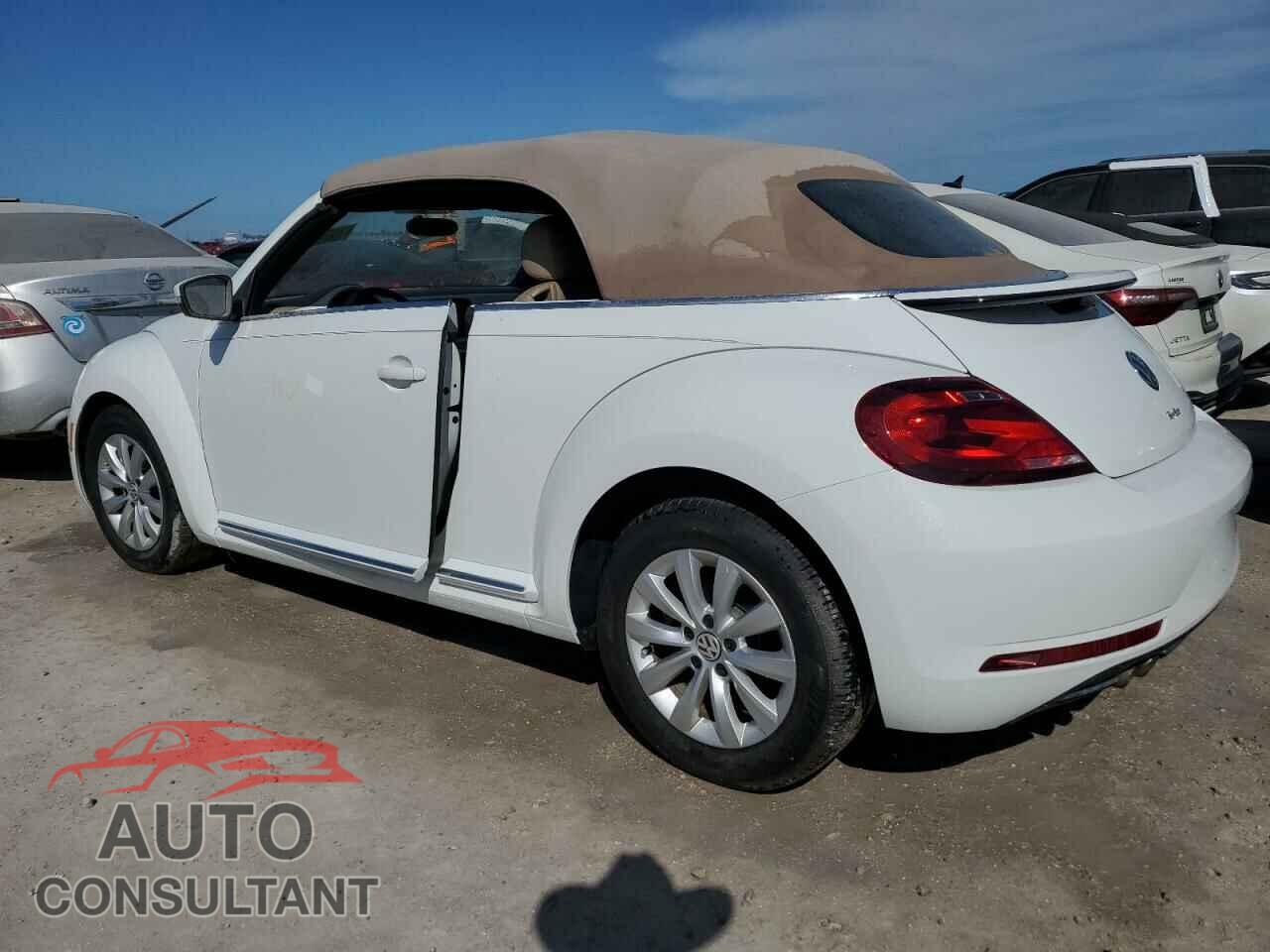 VOLKSWAGEN BEETLE 2019 - 3VW5DAAT8KM508061