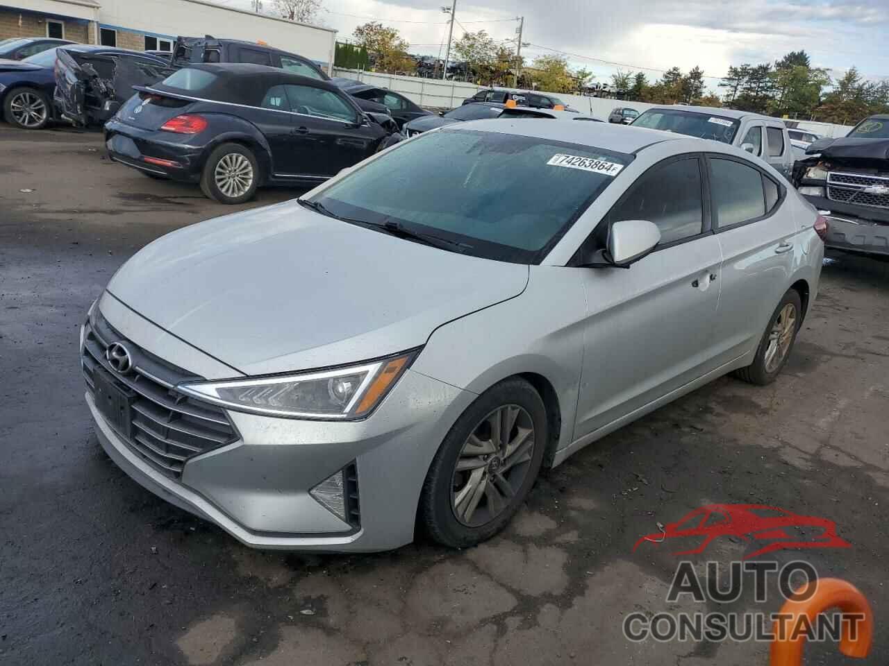 HYUNDAI ELANTRA 2019 - 5NPD84LF7KH403335