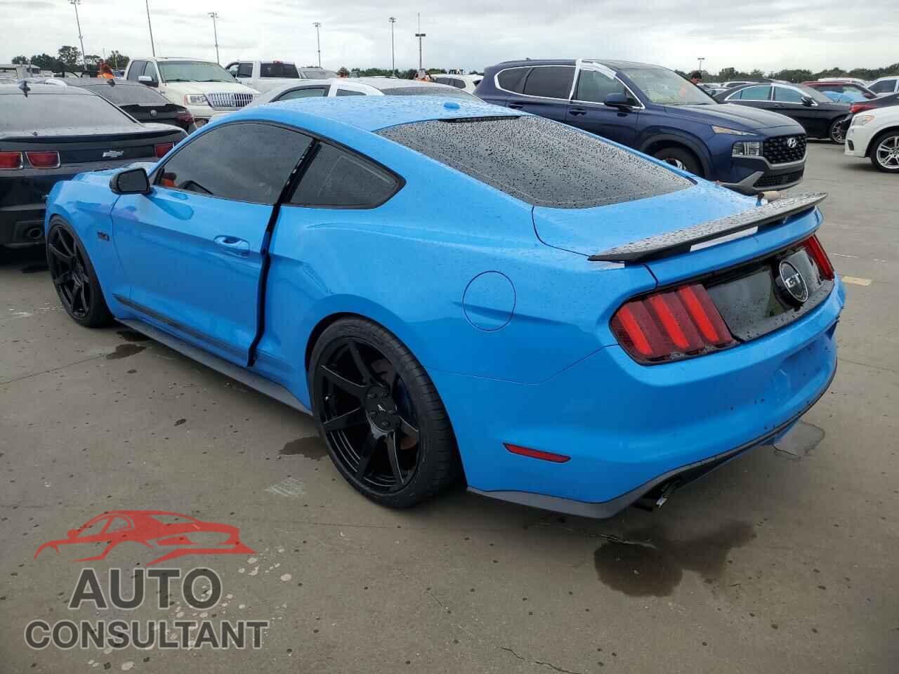 FORD MUSTANG 2017 - 1FA6P8CF7H5312132