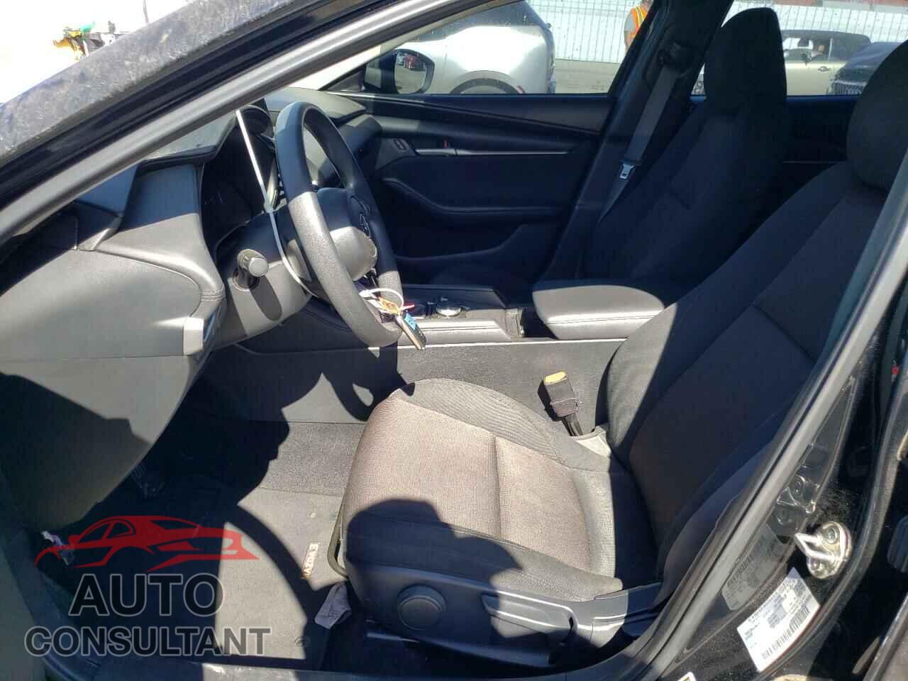 MAZDA 3 2019 - 3MZBPABL0KM114501