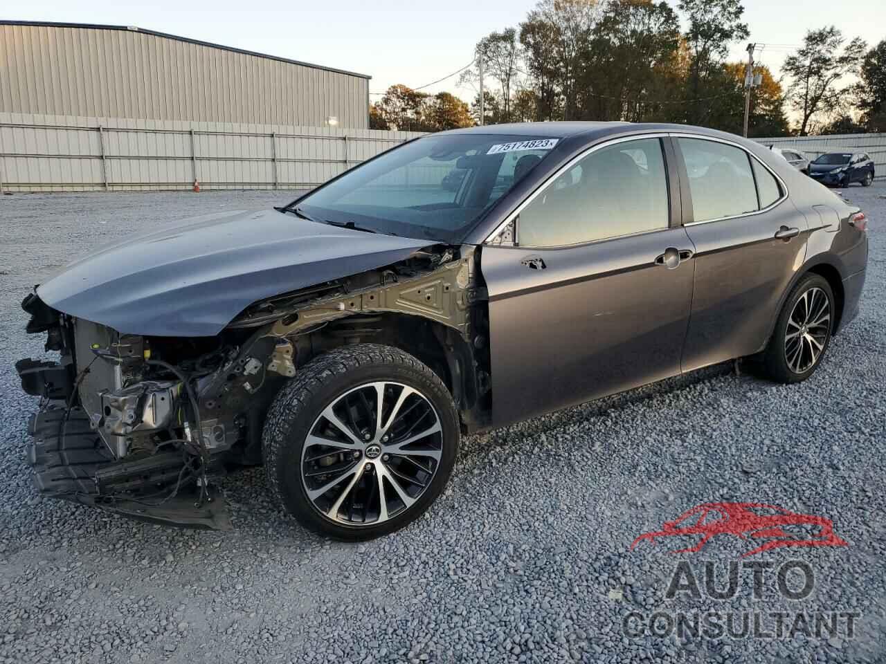 TOYOTA CAMRY 2019 - 4T1B11HK1KU255961
