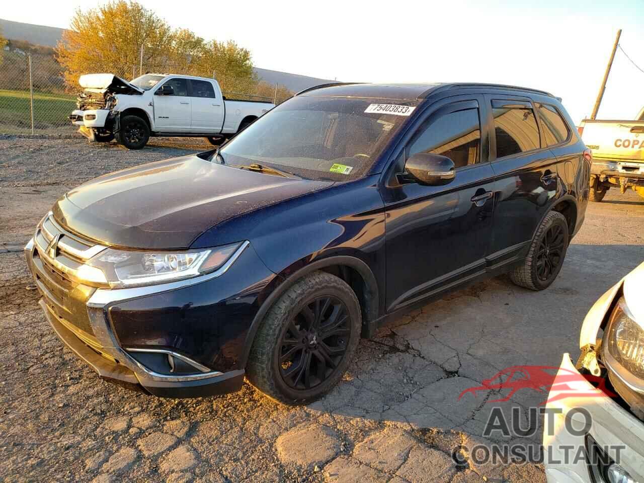MITSUBISHI OUTLANDER 2018 - JA4AZ3A30JZ034192
