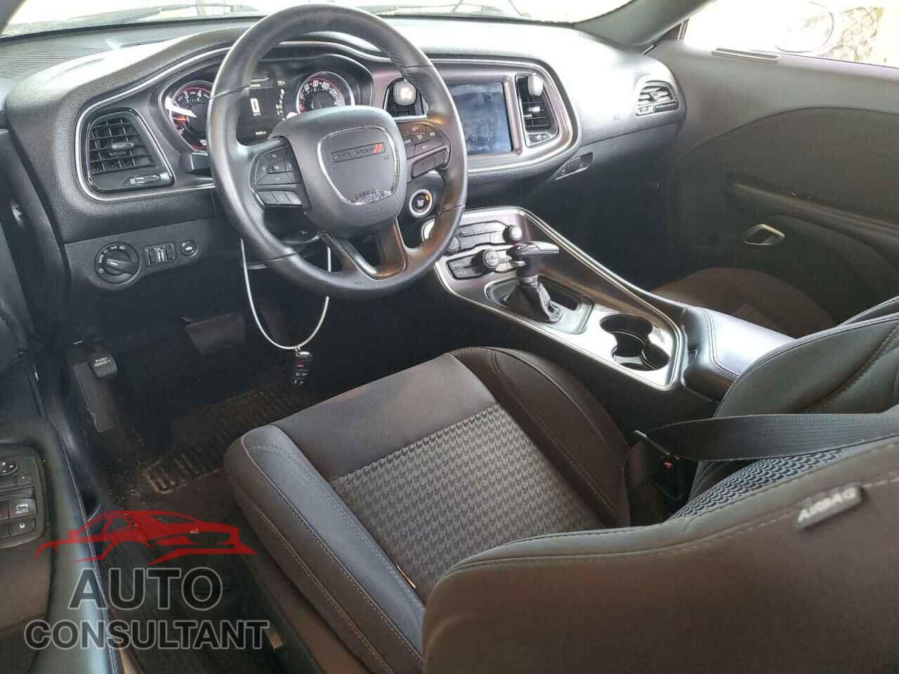 DODGE CHALLENGER 2017 - 2C3CDZAG8HH554318