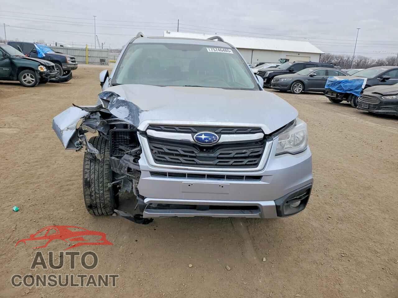SUBARU FORESTER 2017 - JF2SJAJC8HH576258