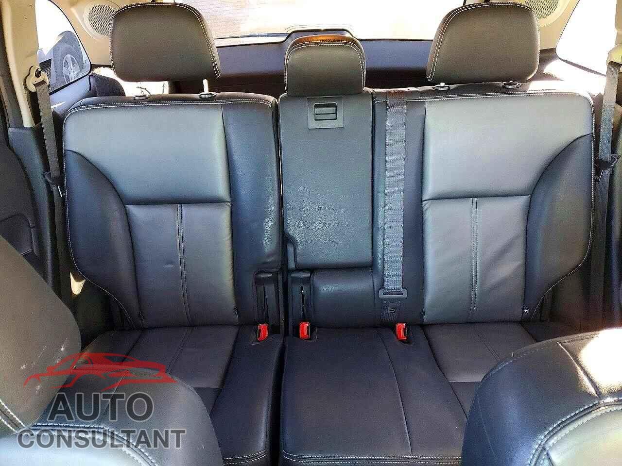 FORD EDGE 2011 - 2FMDK3AK8BBA18885