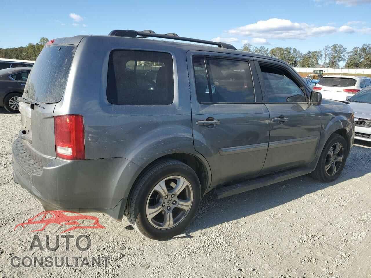 HONDA PILOT 2013 - 5FNYF3H45DB024960