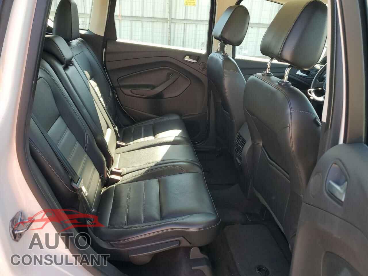 FORD CMAX 2017 - 1FADP5DUXHL103045