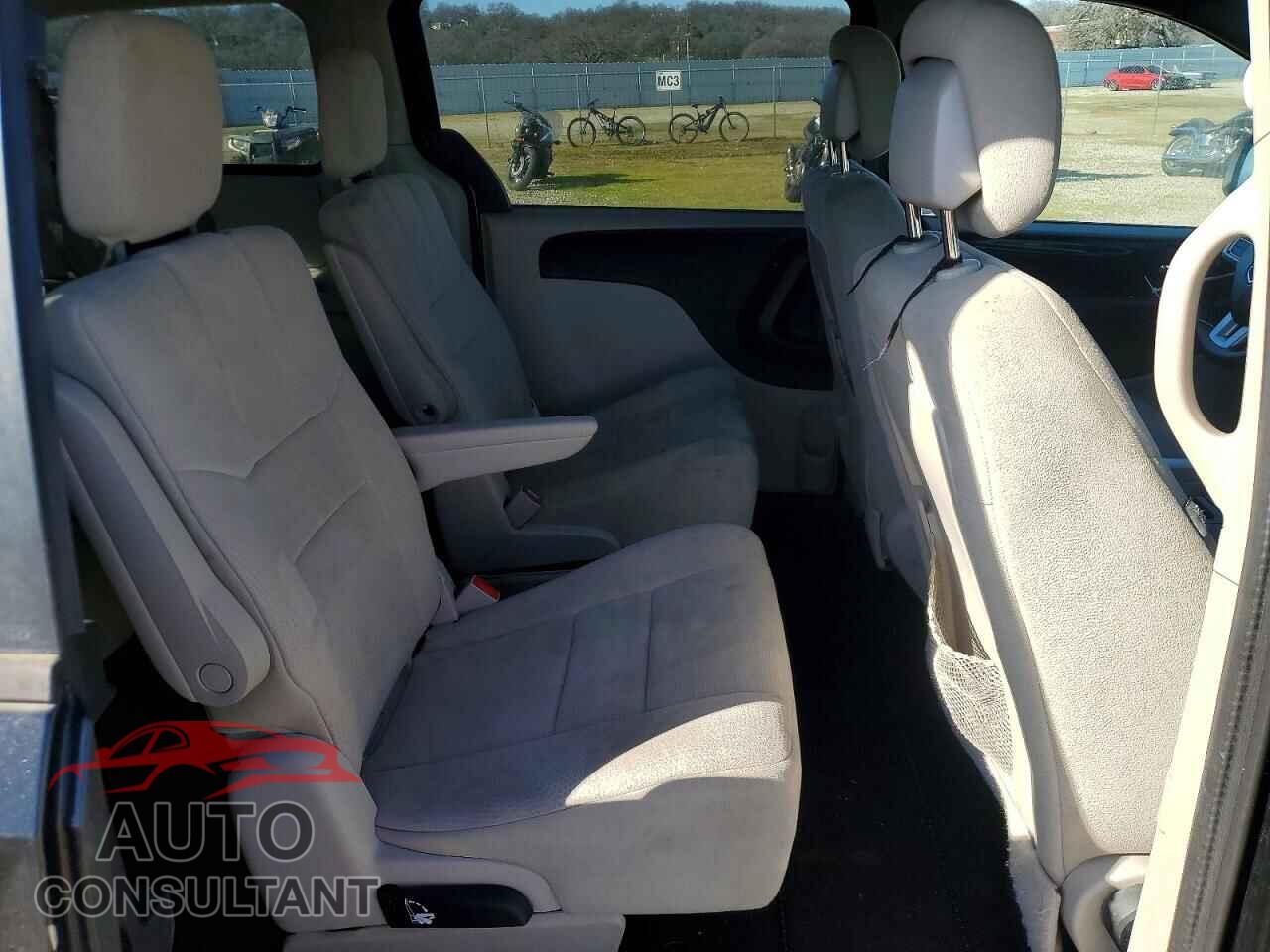 DODGE CARAVAN 2011 - 2D4RN3DG0BR623471