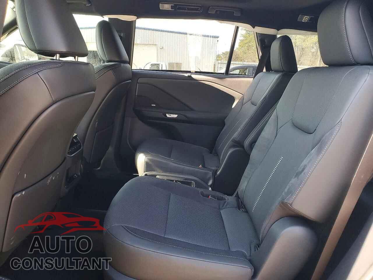 LEXUS UNKNOWN 2026 - 5TDAAAB64TS057540
