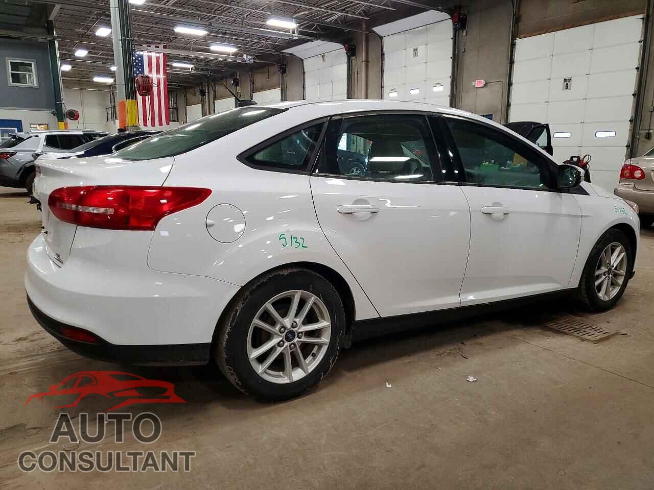 FORD FOCUS 2015 - 1FADP3F2XFL314369