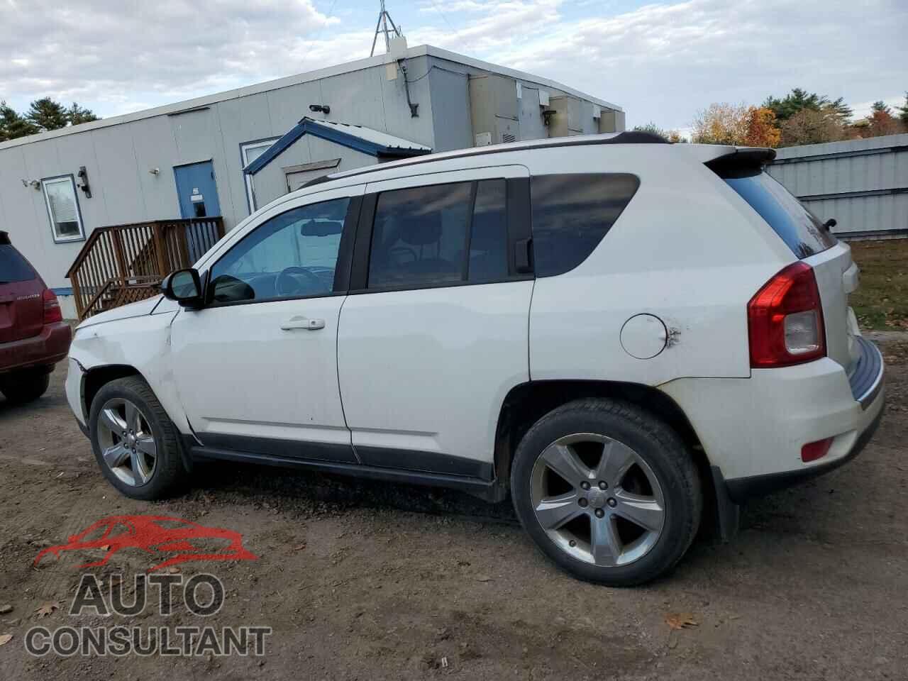 JEEP COMPASS 2011 - 1J4NF5FB2BD275434