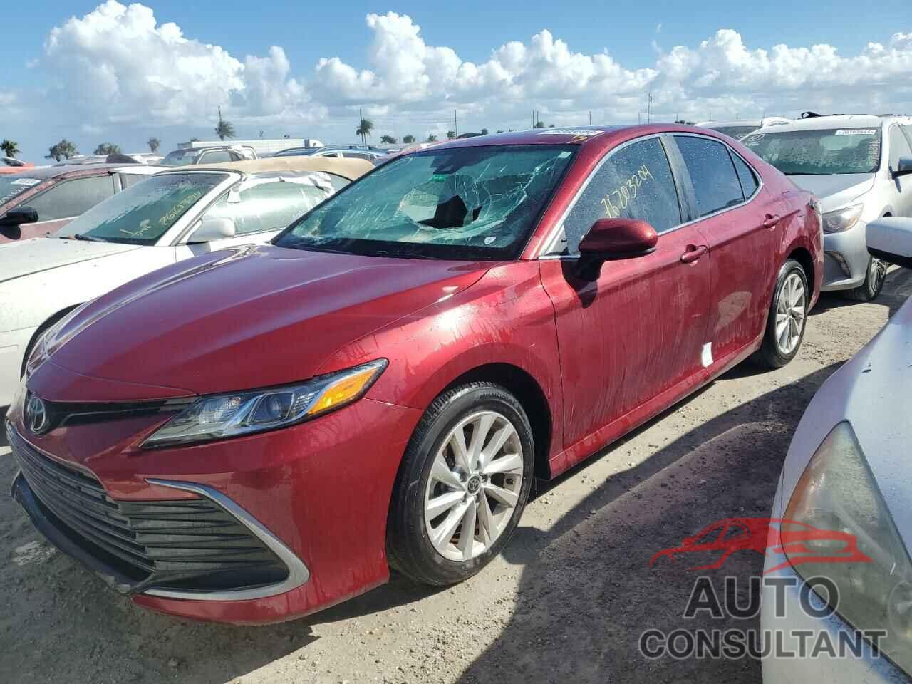 TOYOTA CAMRY 2021 - 4T1C11AK3MU457783