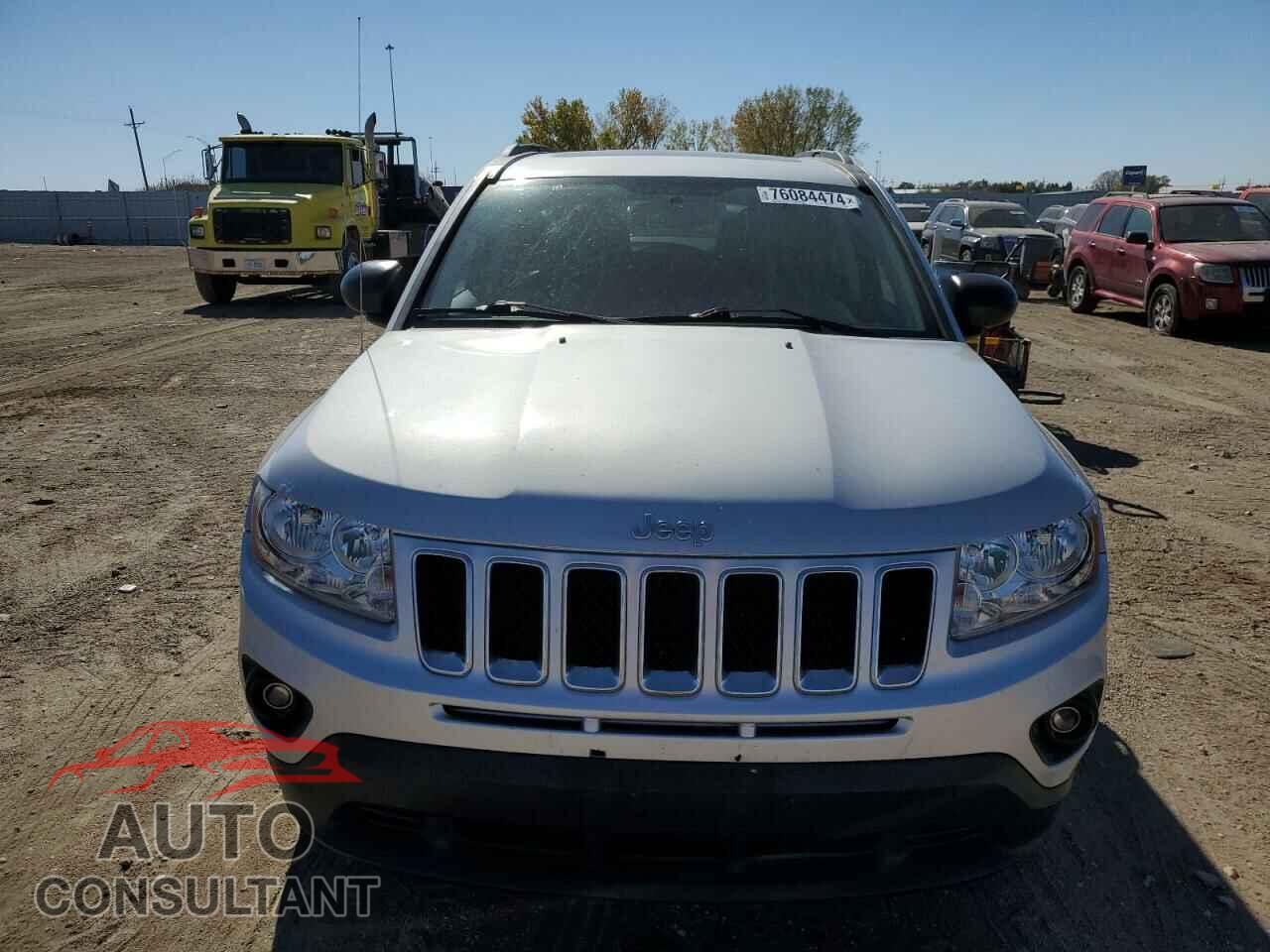 JEEP COMPASS 2011 - 1J4NF5FB5BD174274