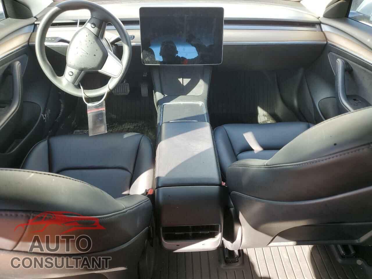 TESLA MODEL 3 2021 - 5YJ3E1EA4MF100700