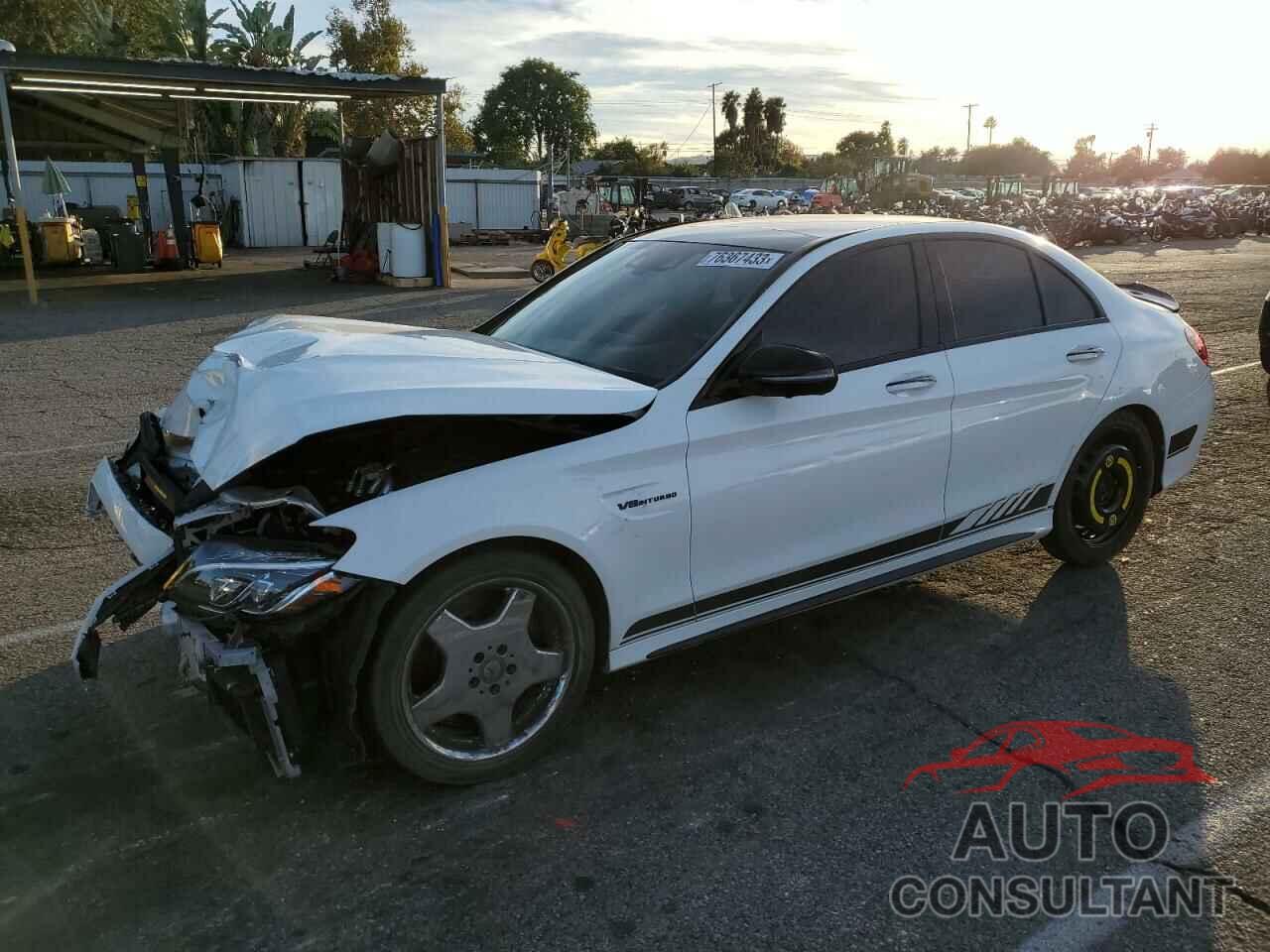 MERCEDES-BENZ C-CLASS 2016 - 55SWF8HB3GU153091