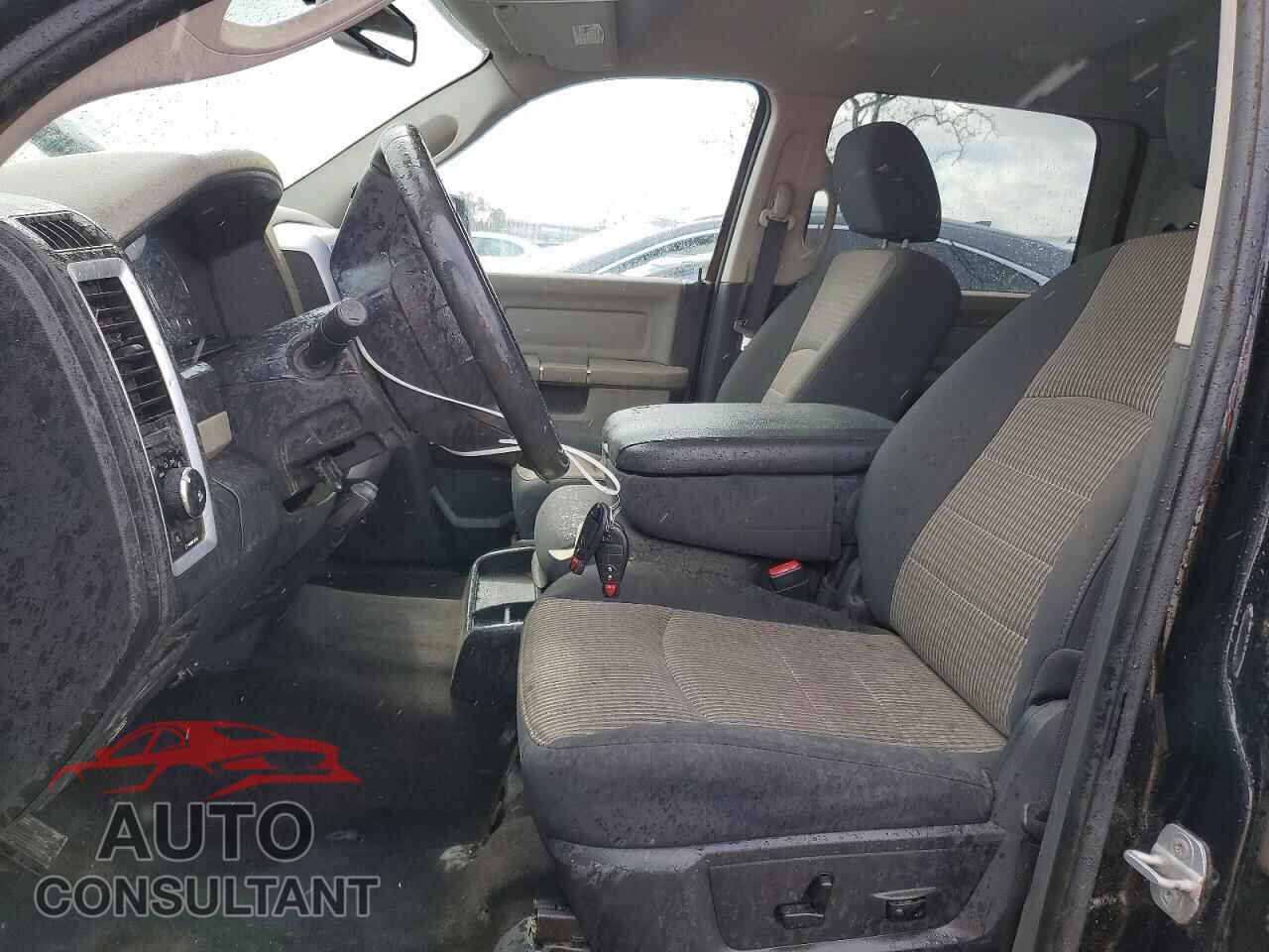 DODGE RAM 1500 2012 - 1C6RD6LT8CS182695