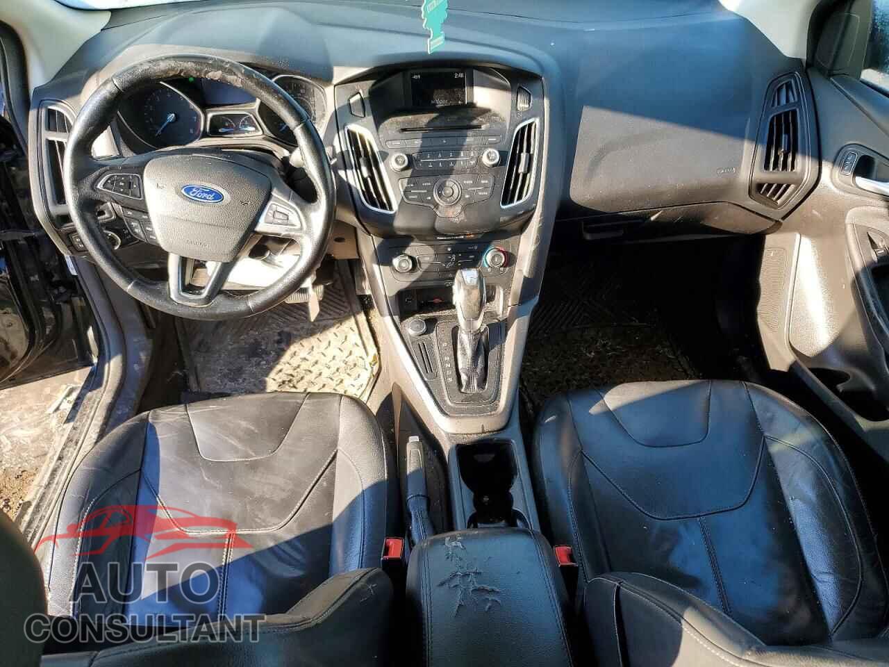 FORD FOCUS 2015 - 1FADP3F22FL264678