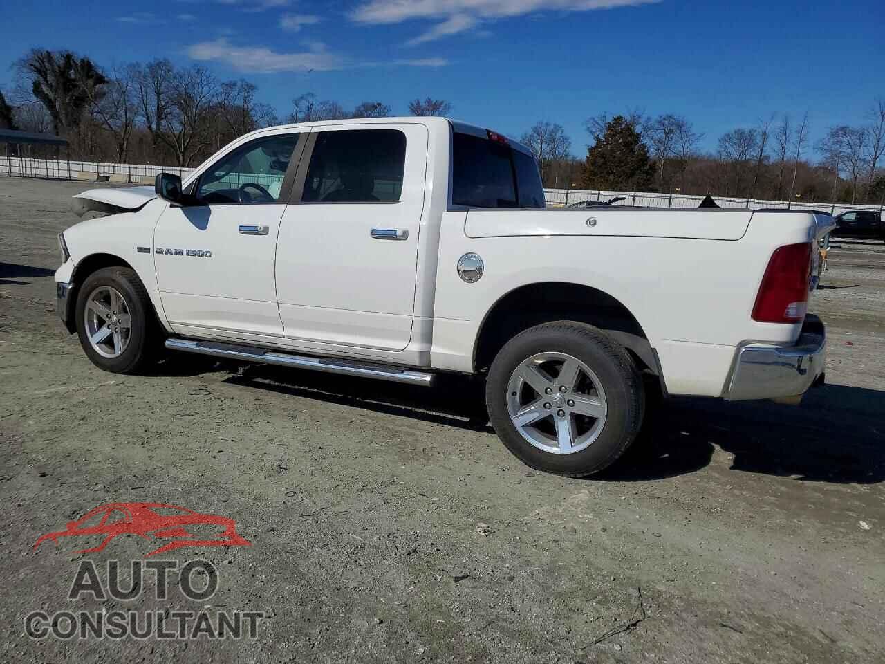 DODGE RAM 1500 2011 - 1D7RV1CTXBS644512
