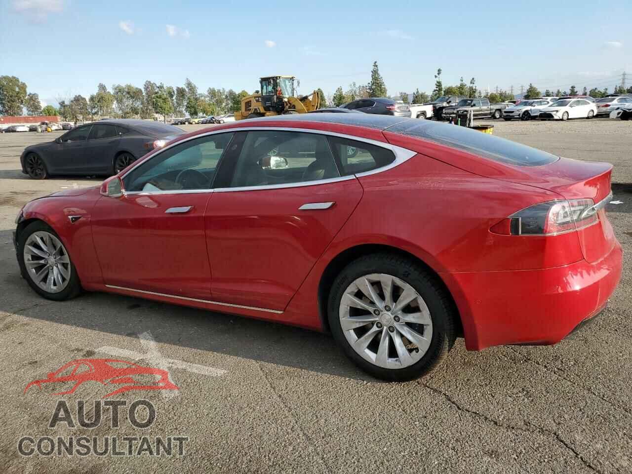 TESLA MODEL S 2018 - 5YJSA1E22JF272459