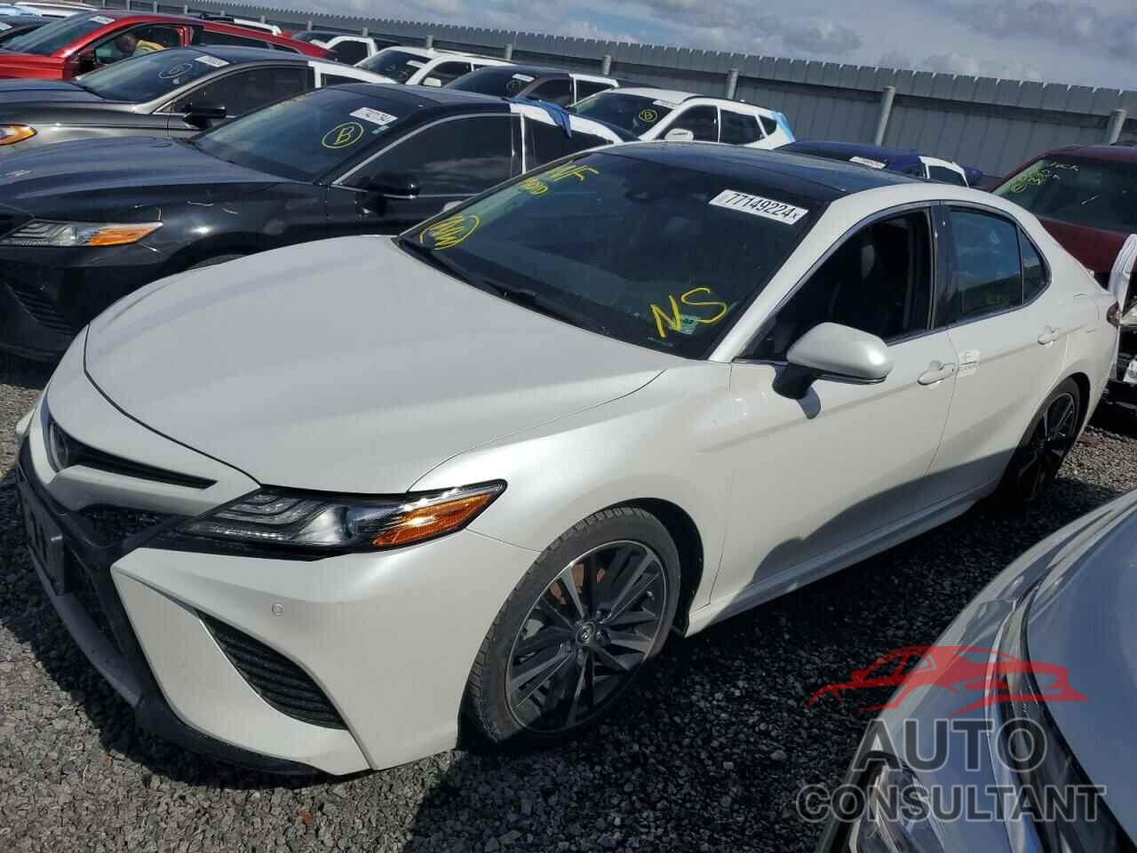 TOYOTA CAMRY 2018 - 4T1BZ1HK4JU013964