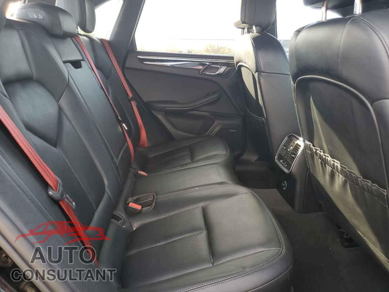 PORSCHE MACAN 2016 - WP1AB2A5XGLB40293