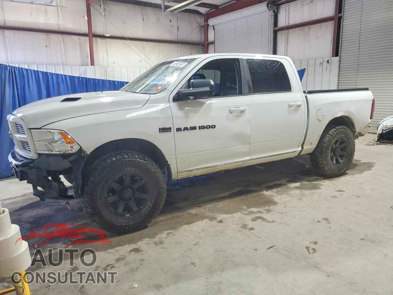 DODGE RAM 1500 2012 - 1C6RD7MT9CS143358