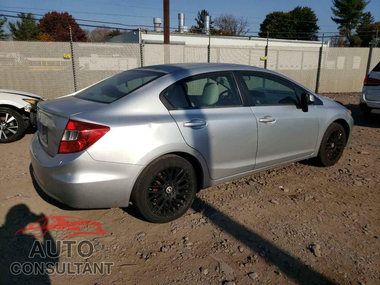 HONDA CIVIC 2012 - 2HGFB2F53CH305562