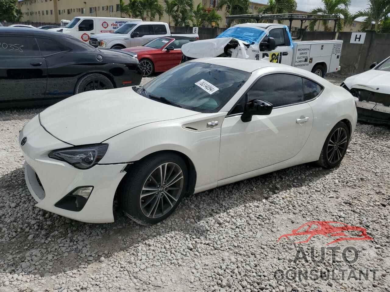 TOYOTA SCION 2015 - JF1ZNAA11F8710742