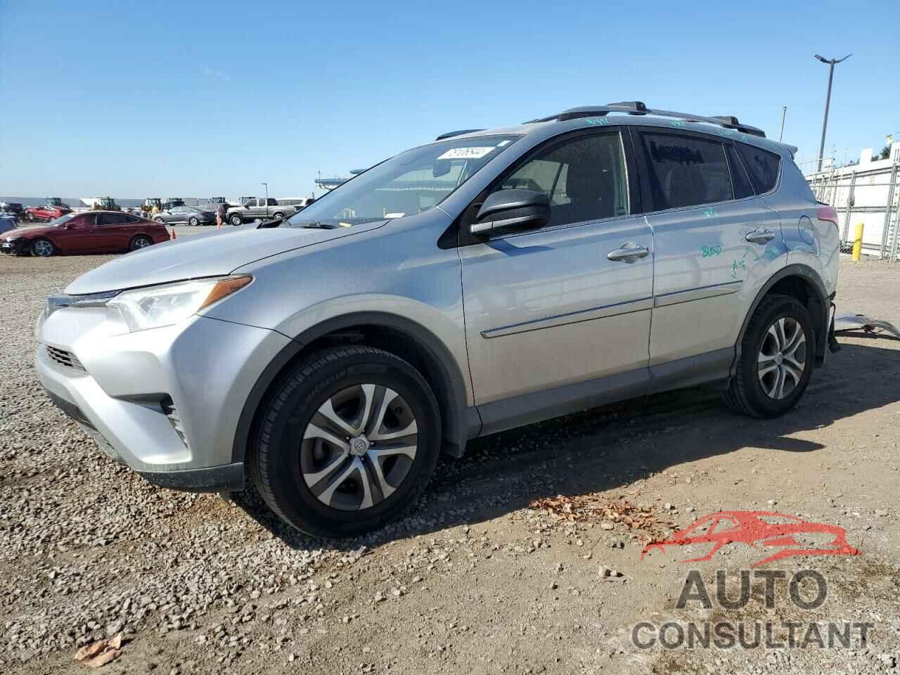 TOYOTA RAV4 2018 - JTMBFREV8JJ236715