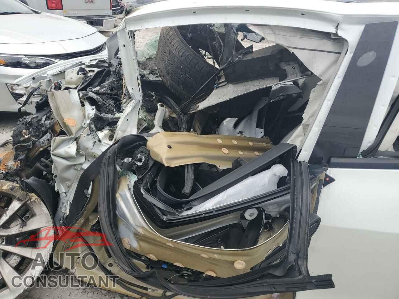 TESLA MODEL 3 2023 - 5YJ3E1EB8PF665836