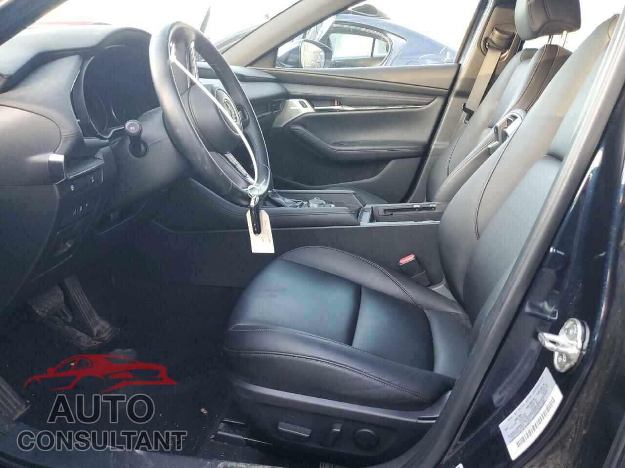 MAZDA 3 2020 - JM1BPBMM2L1154592