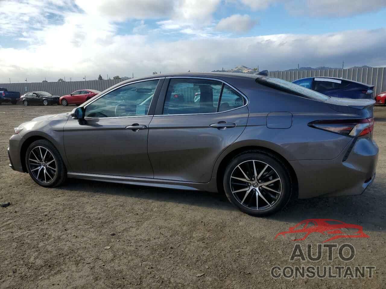 TOYOTA CAMRY 2023 - 4T1G11AKXPU793453