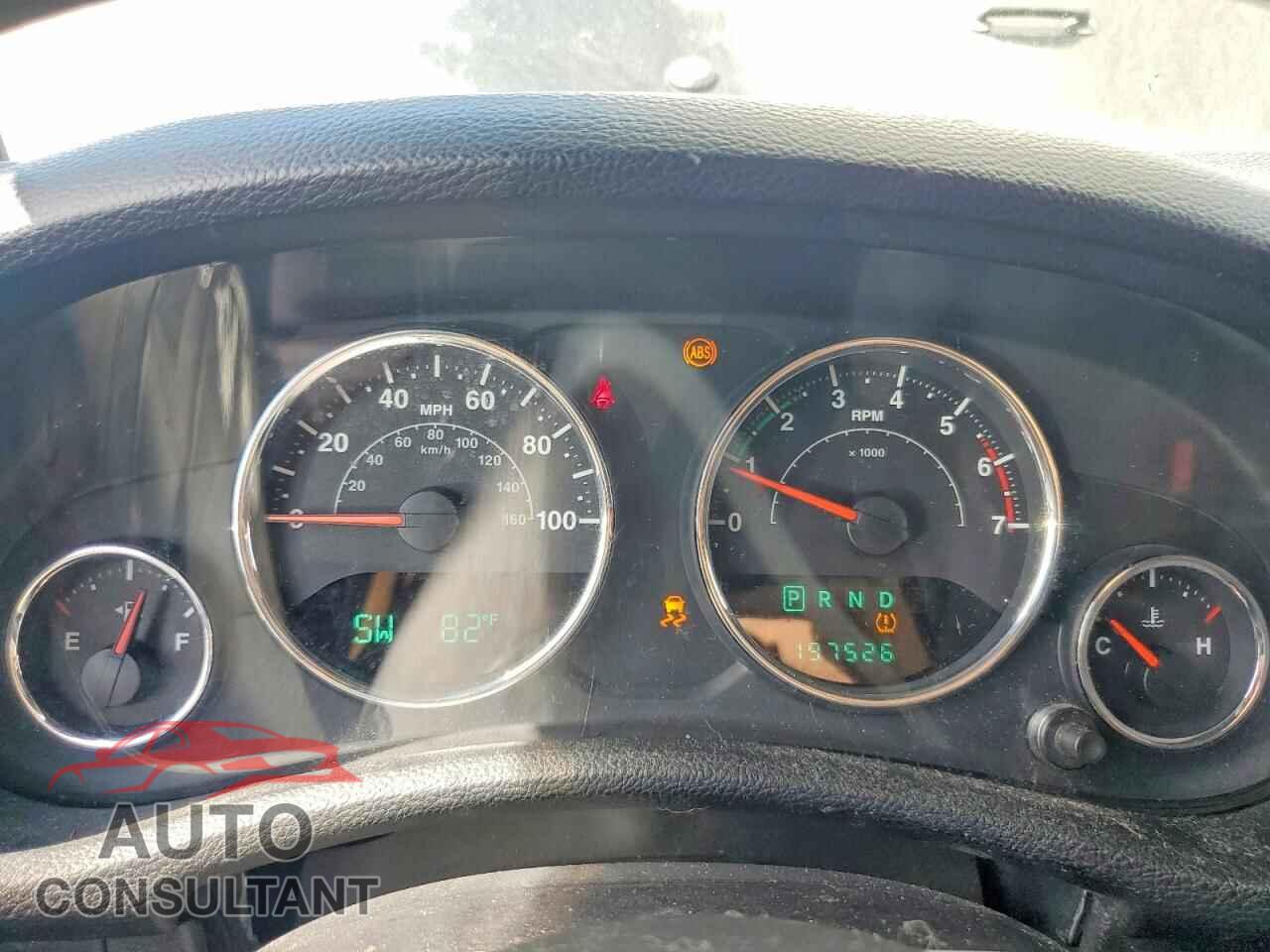 JEEP WRANGLER 2011 - 1J4AA2D14BL609197