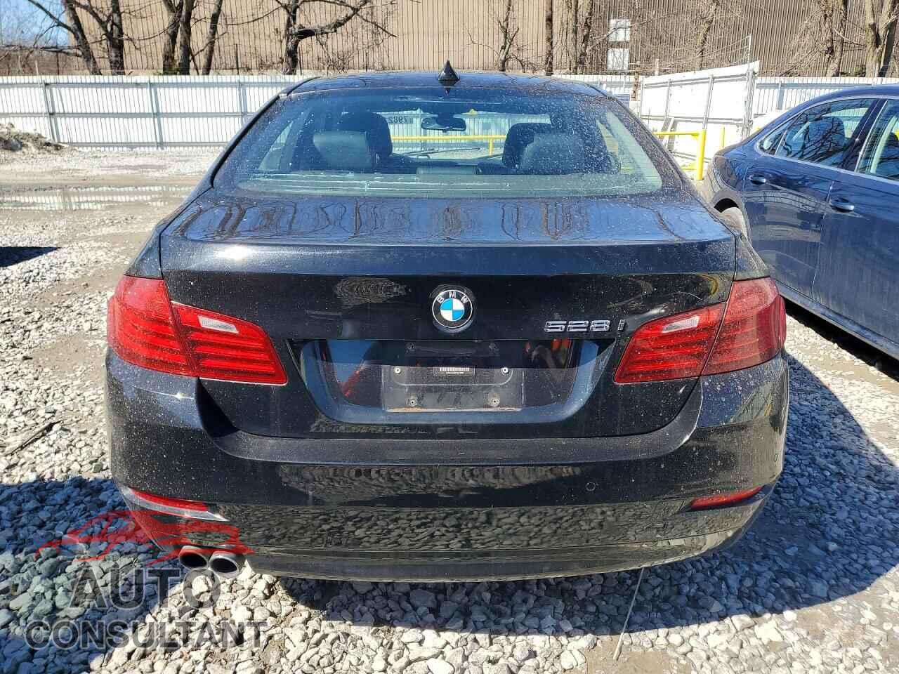 BMW 5 SERIES 2015 - WBA5A5C50FD519023
