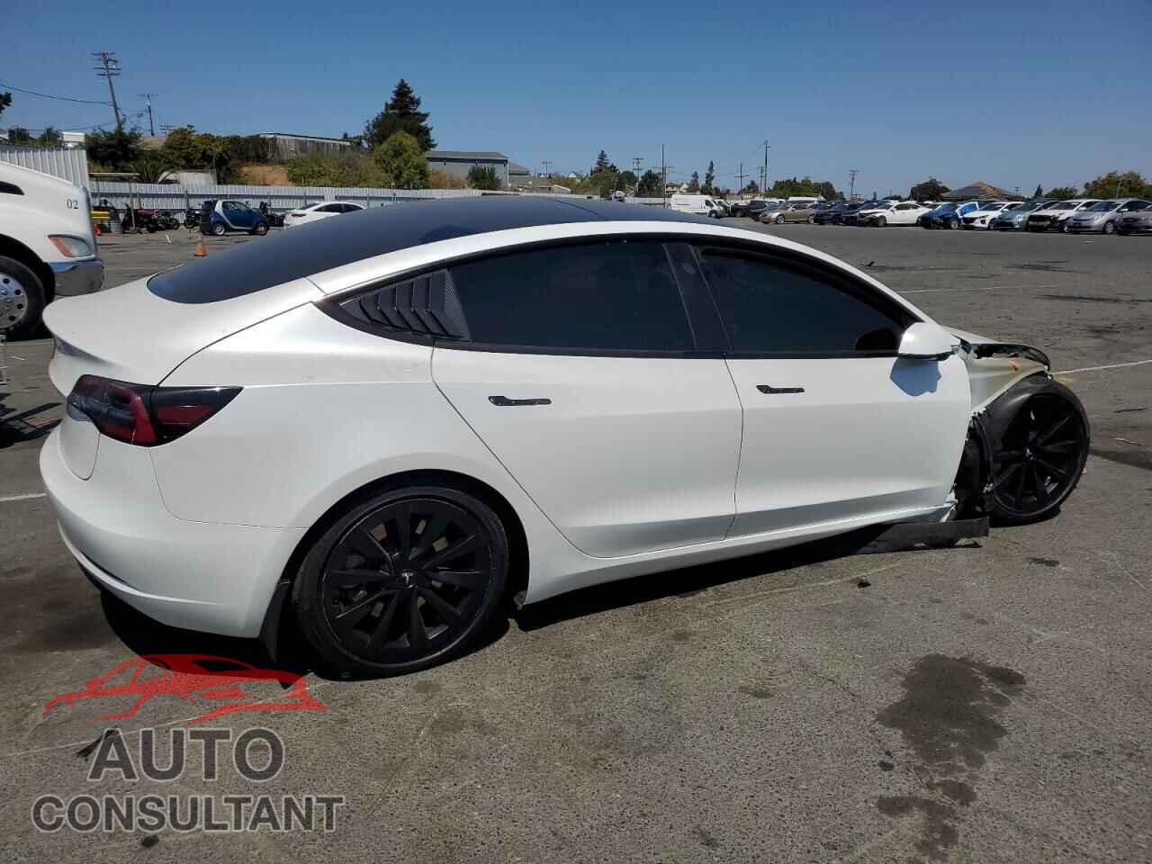 TESLA MODEL 3 2023 - 5YJ3E1EA4PF449845