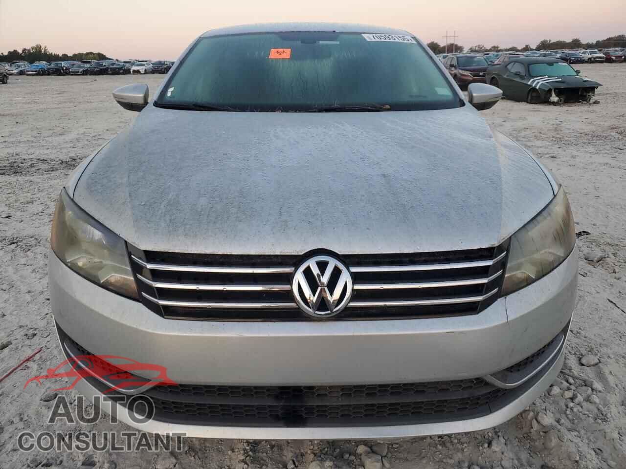 VOLKSWAGEN PASSAT 2012 - 1VWAP7A39CC057993