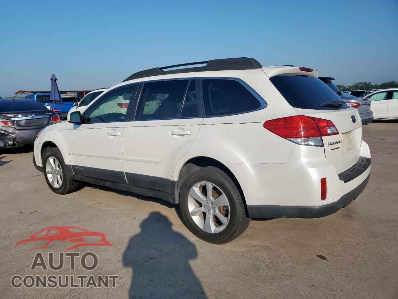 SUBARU OUTBACK 2013 - 4S4BRCCC2D3268375