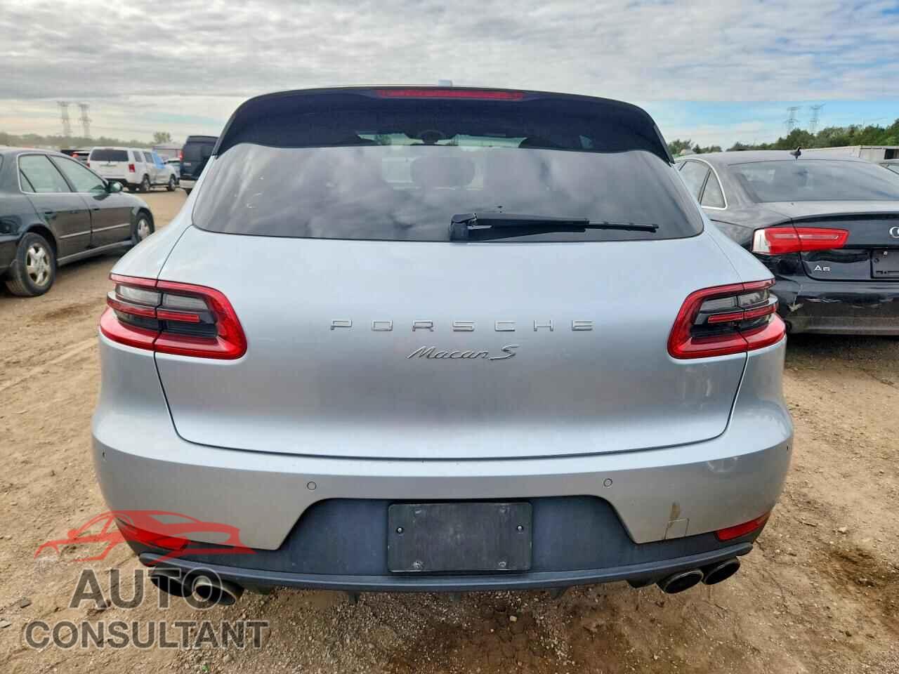 PORSCHE MACAN 2015 - WP1AB2A54FLB70954