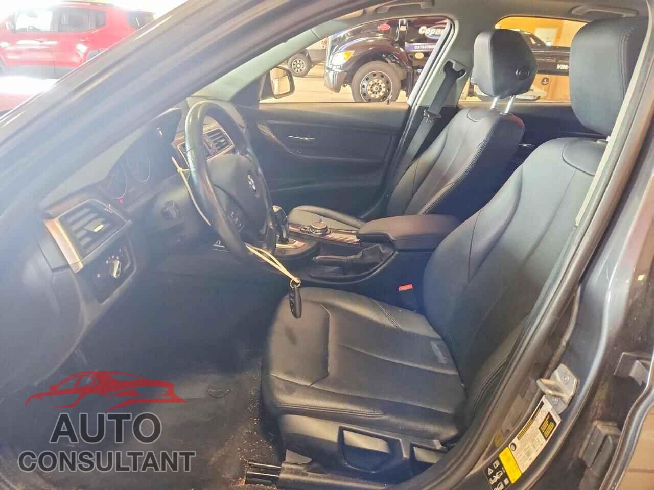 BMW 3 SERIES 2016 - WBA8E5G5XGNU21995