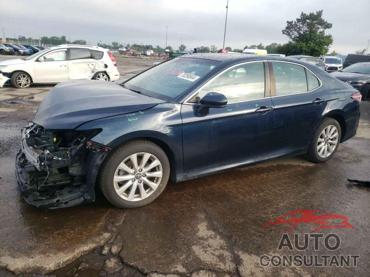 TOYOTA CAMRY 2018 - 4T1B11HK2JU667644